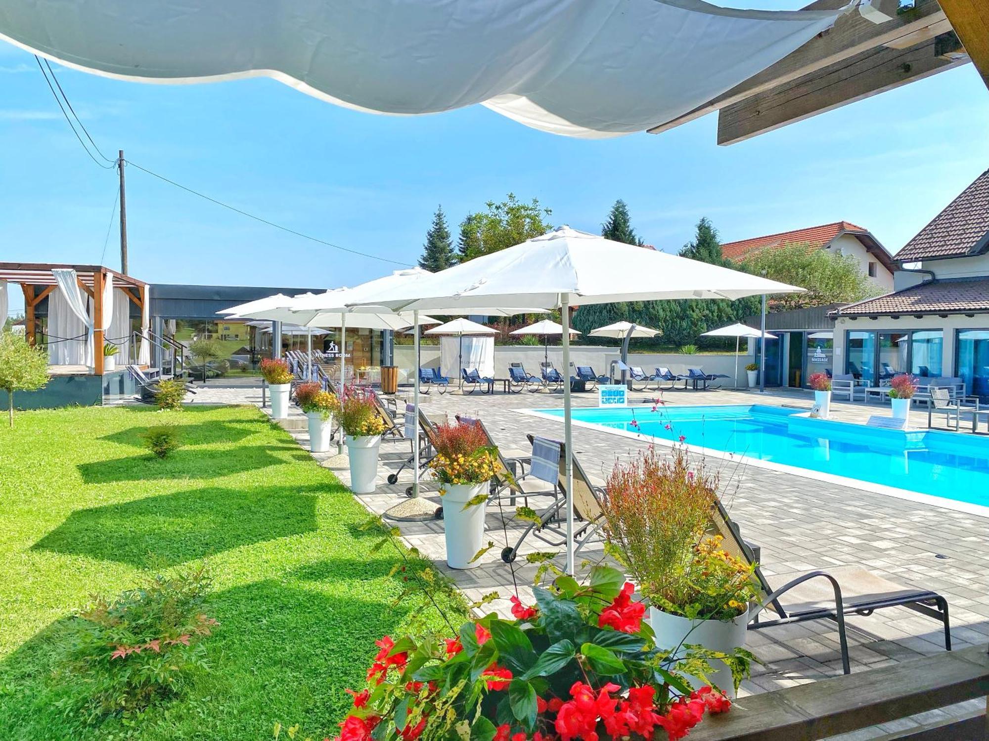 16 Lakes Guesthouse Grabovac  Exterior photo