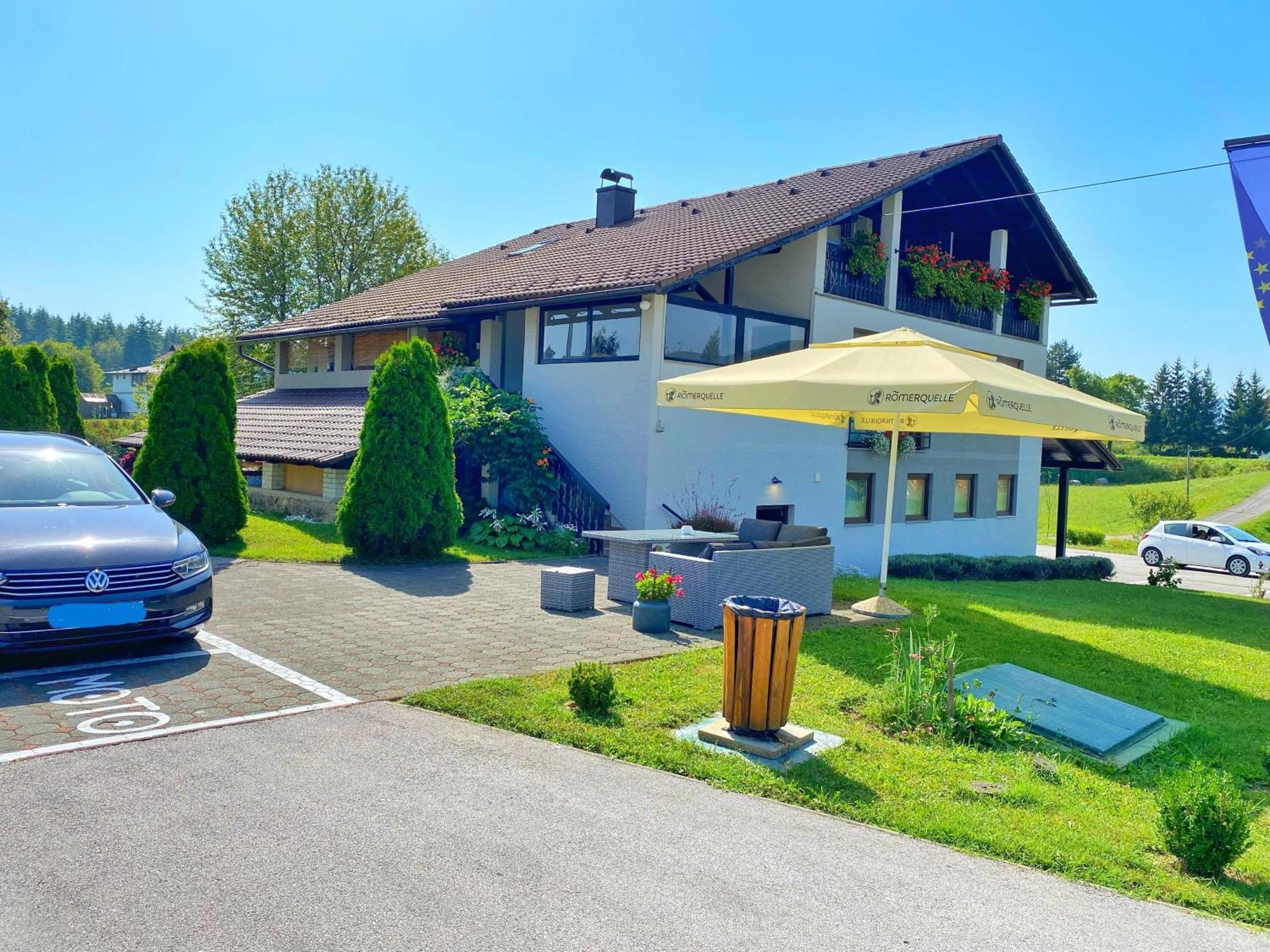 16 Lakes Guesthouse Grabovac  Exterior photo